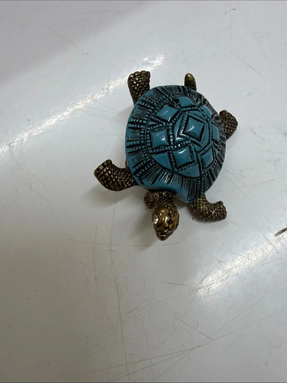 Turquoise and Brass Turtle Brooch - Women's Jewelry vintage antique